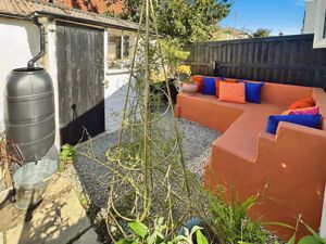 Nelson Street- click for photo gallery